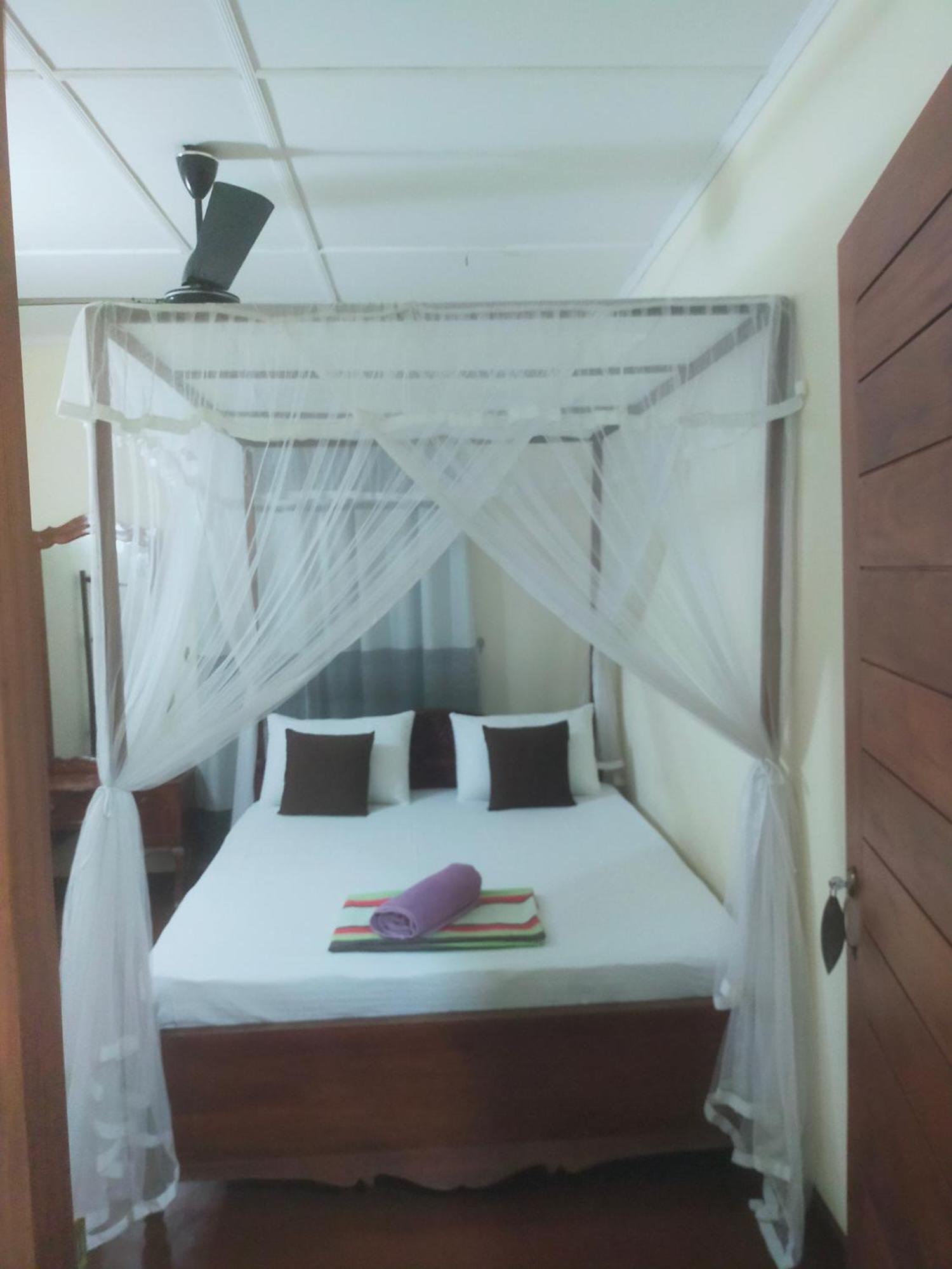Lasindu Guest Ahangama Ngoại thất bức ảnh