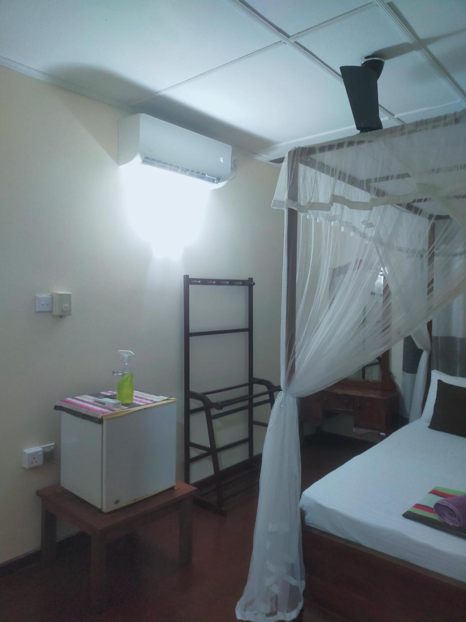 Lasindu Guest Ahangama Ngoại thất bức ảnh